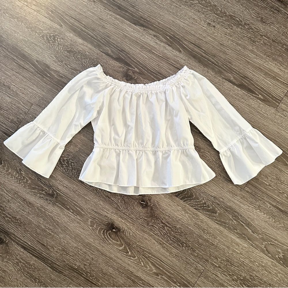 Amanda Uprichard off shoulder top